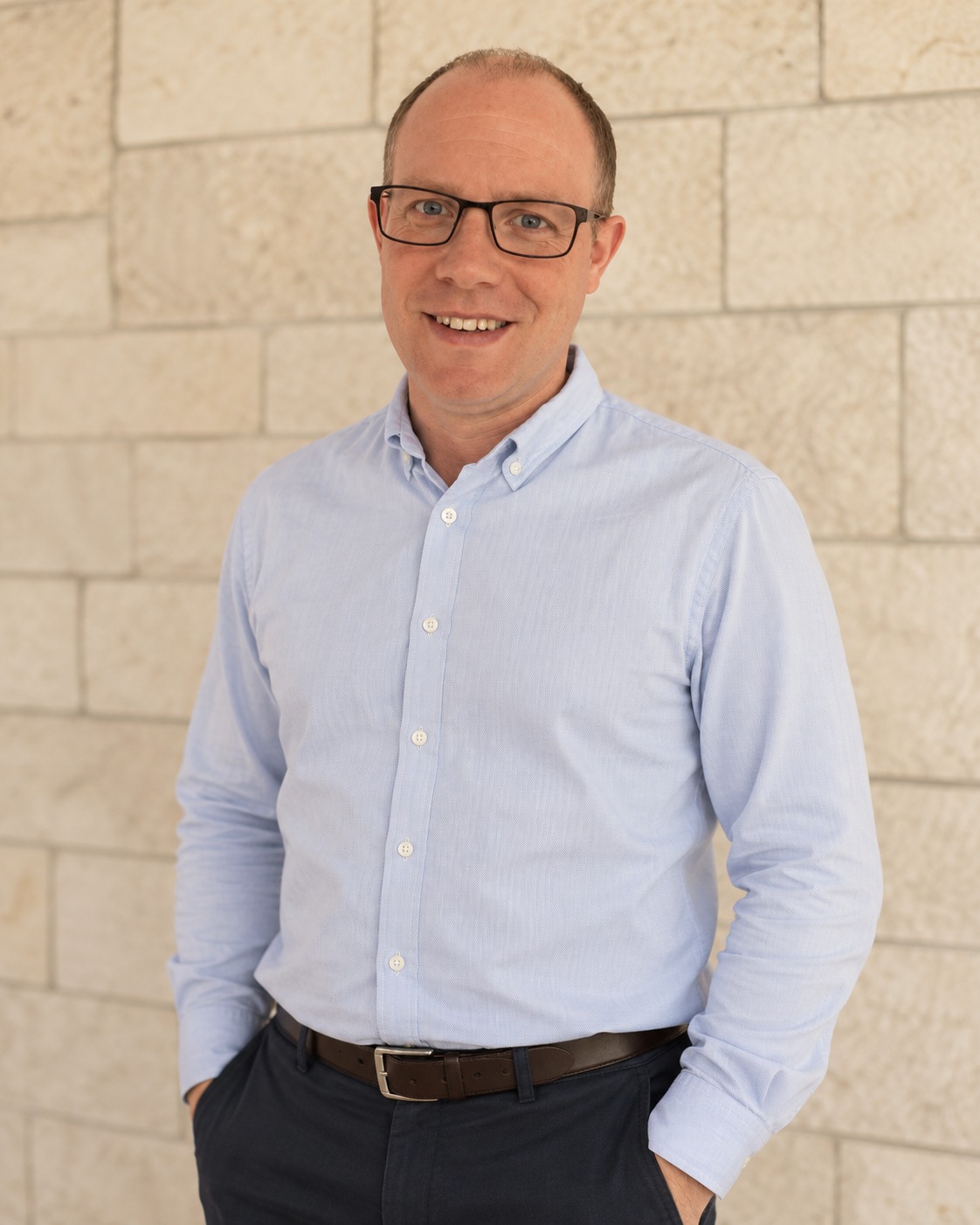 Prof. Ross Forgan